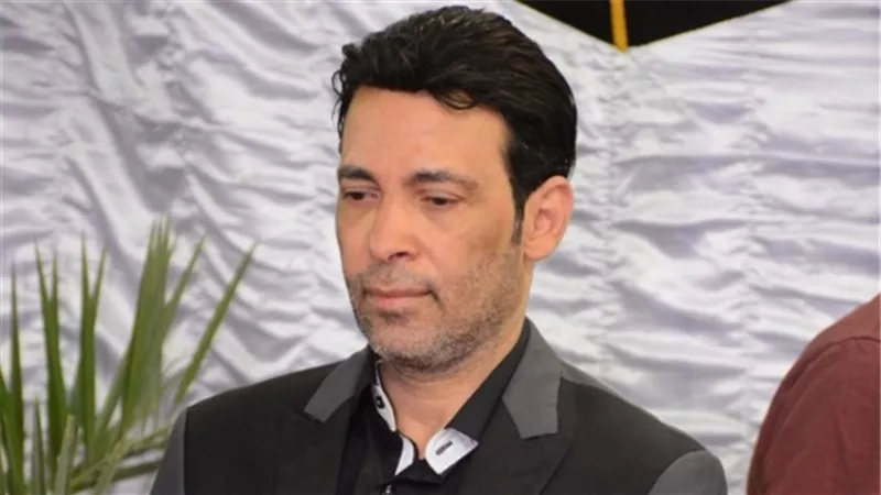 نخبة من الفنانين في عزاء والدة سعد الصغير