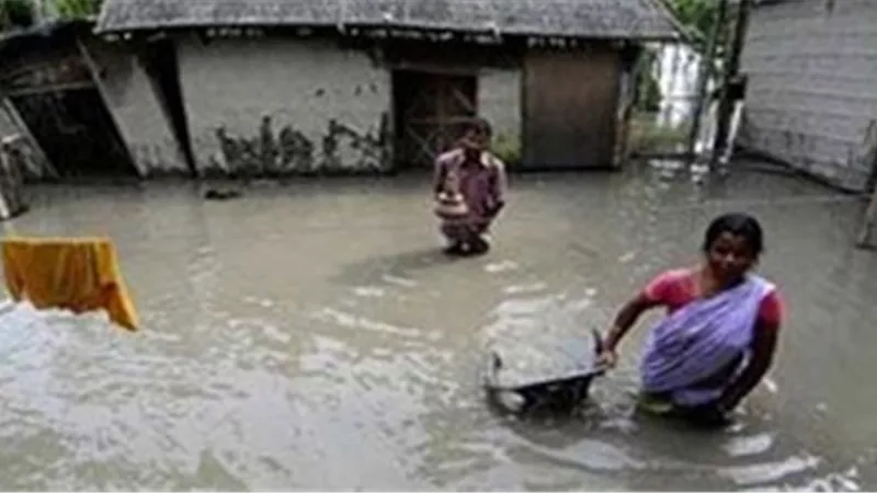  مقتل 19 شخصا جراء الأمطار الغزيرة في جزيرة 