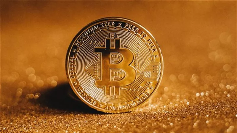 البيتكوين تتخطى 63 ألف دولار بدعم من تأجيل توزيعات Mt Gox