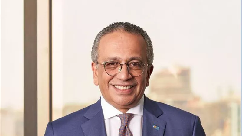 البنك التجاري الدولي يتبنى خطة خمسية للتحول الرقمي بشكل كامل