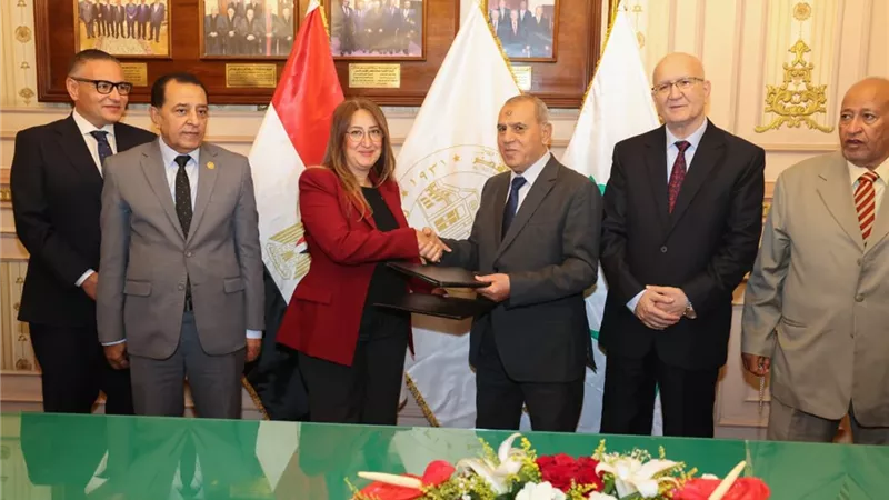 القضاء الأعلى والبريد يوقعان بروتوكولًا لتفعيل خدمة الإعلان الإلكتروني المسجل